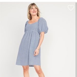 Old Navy Seersucker Puff Sleeve All Day Fit & Flare Dress